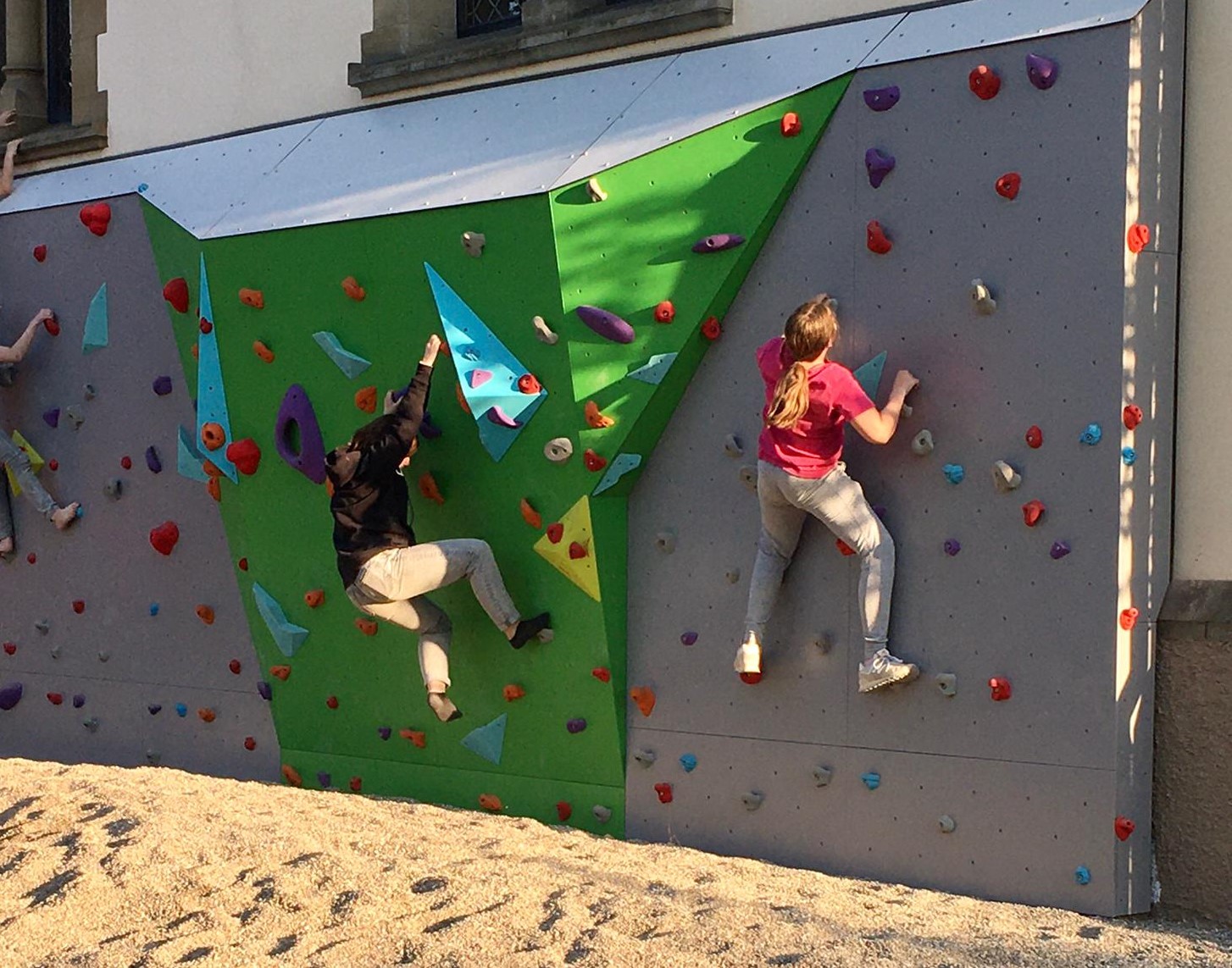 Boulderwand kann erobert werden